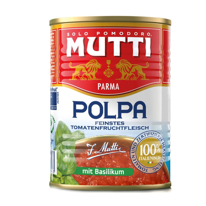 Томаты MUTTI 400гр консервированные резанные кубиками с базиликом